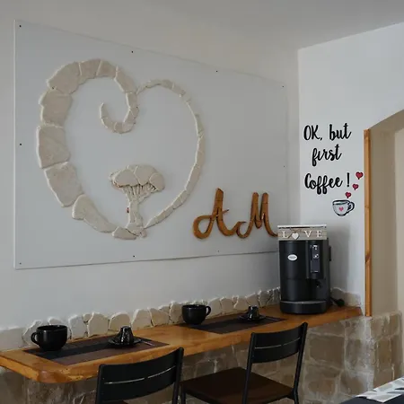 Dimora Antomarti Gasthof Bari