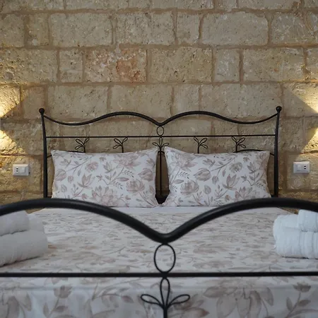 Dimora Antomarti Гостьовий будинок